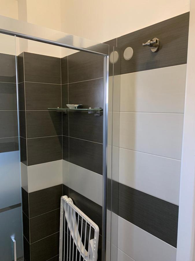 Aquarama Rooms & Apartments Torre Squillace Ngoại thất bức ảnh